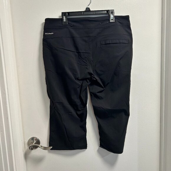 Columbia Capris size 10 - Picture 1 of 6